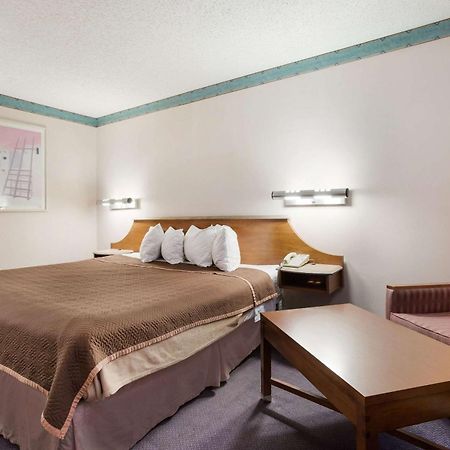 Rodeway Inn Gallup Εξωτερικό φωτογραφία