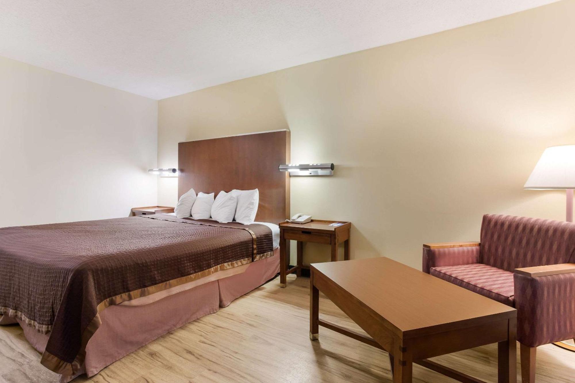 Rodeway Inn Gallup Εξωτερικό φωτογραφία